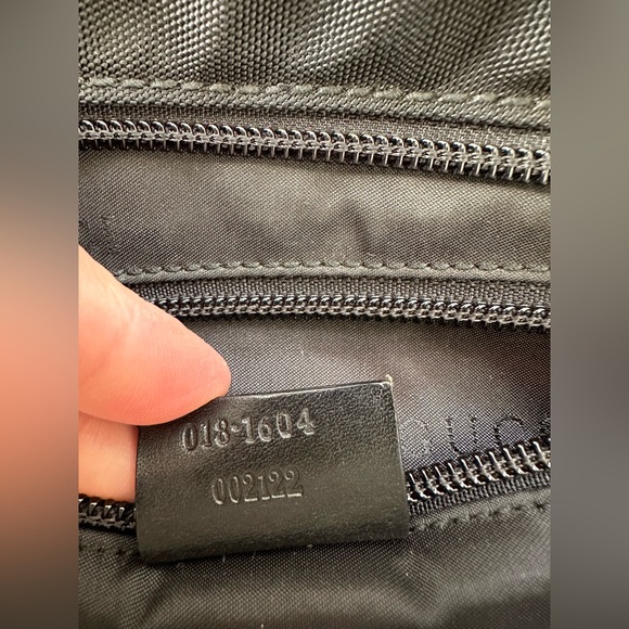Gucci Authentic Vintage Unisex crossbody - Picture 6 of 11